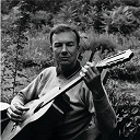 Pete Seeger - Pete seeger: a link in the chain